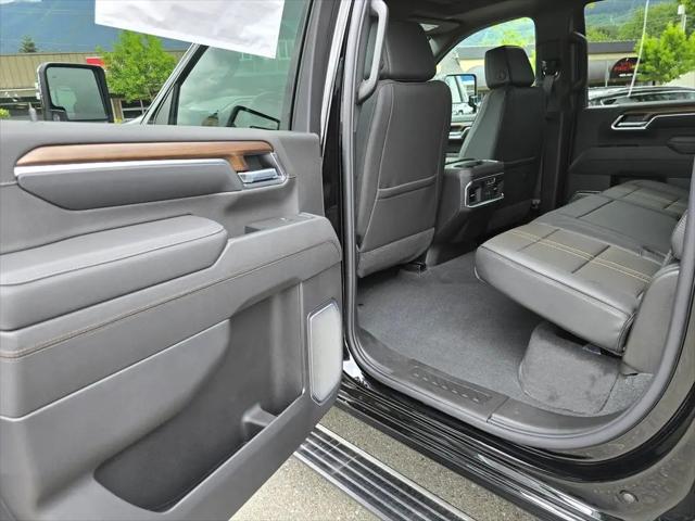 2026 Chevrolet Silverado 2500HD Crew Cab, Standard Bed, High Country, 4WD