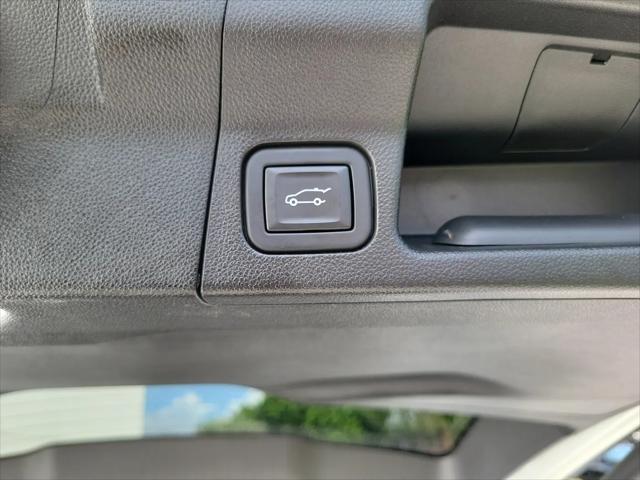 2022 GMC Acadia AWD AT4