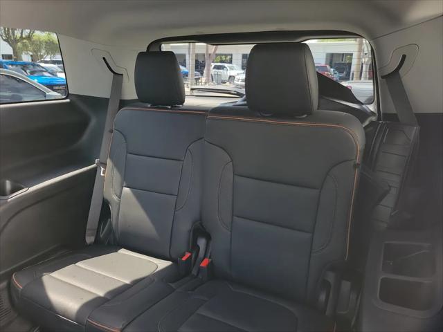 2022 GMC Acadia AWD AT4