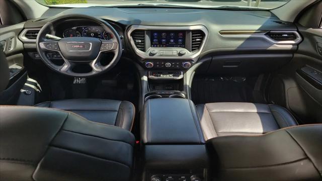 2022 GMC Acadia AWD AT4