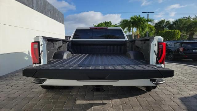 2026 GMC Sierra 3500HD Crew Cab, Long Bed, Denali Dual Rear Wheel, 4WD