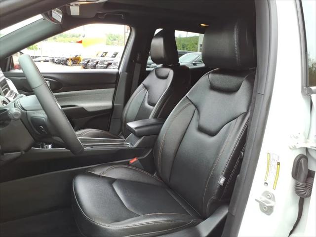 2024 Jeep Compass Latitude Lux FWD
