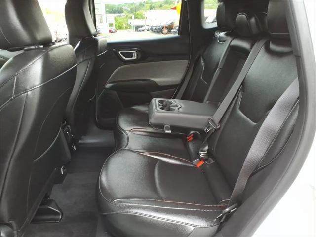 2024 Jeep Compass Latitude Lux FWD