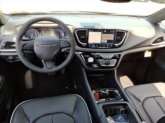 2027 Chrysler Pacifica Limited