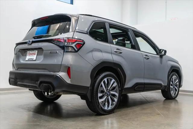 2025 Subaru Forester Touring