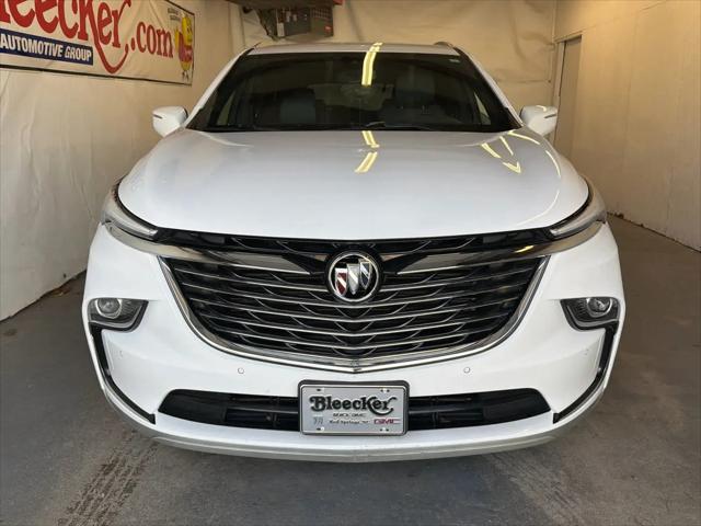 2023 Buick Enclave Essence AWD