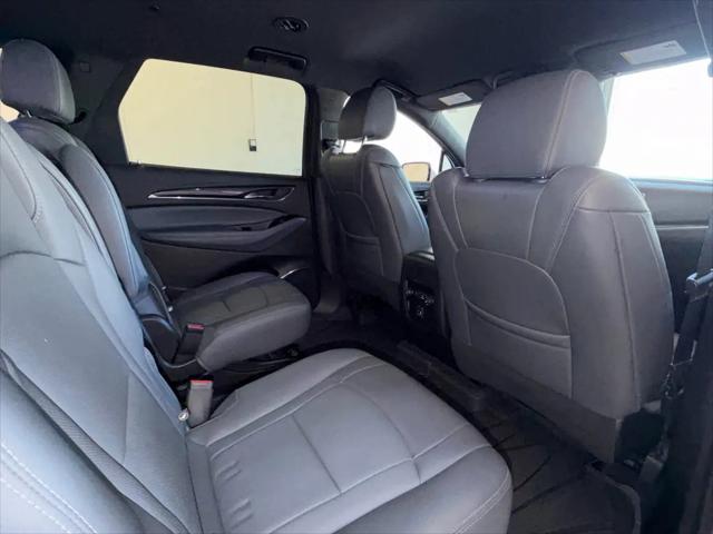 2023 Buick Enclave Essence AWD
