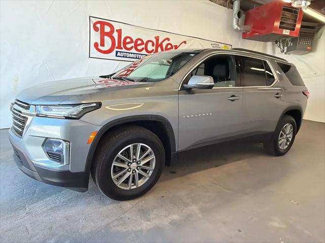 2023 Chevrolet Traverse AWD LT Cloth