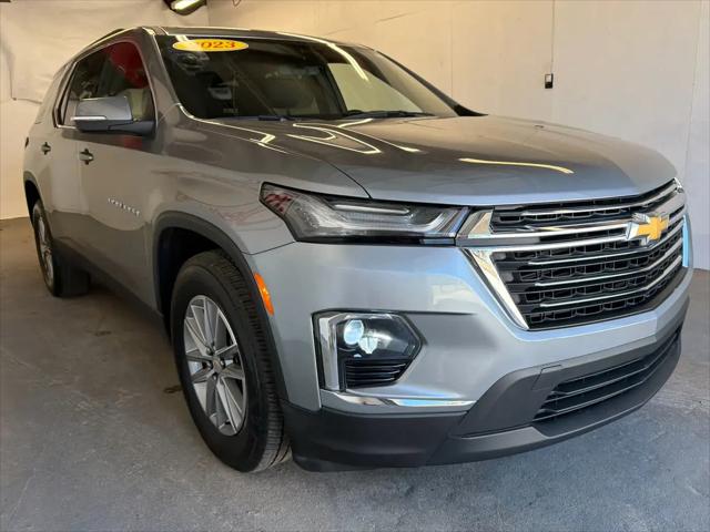 2023 Chevrolet Traverse AWD LT Cloth