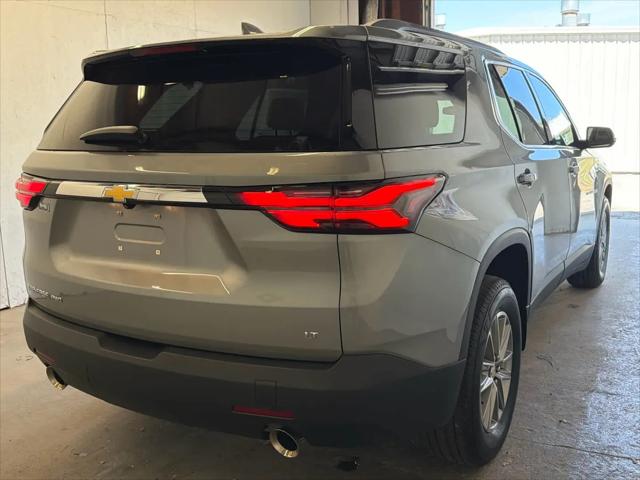 2023 Chevrolet Traverse AWD LT Cloth