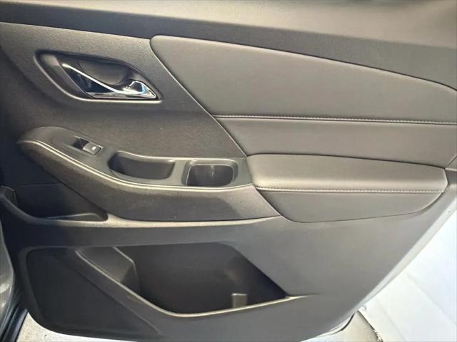 2023 Chevrolet Traverse AWD LT Cloth
