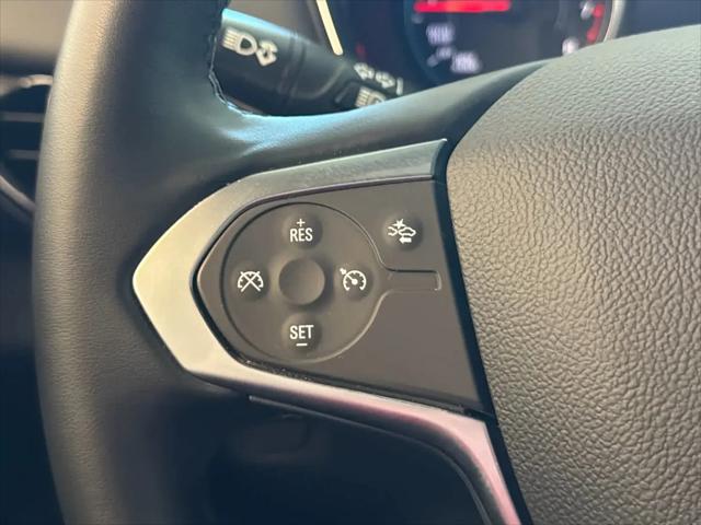 2023 Chevrolet Traverse AWD LT Cloth