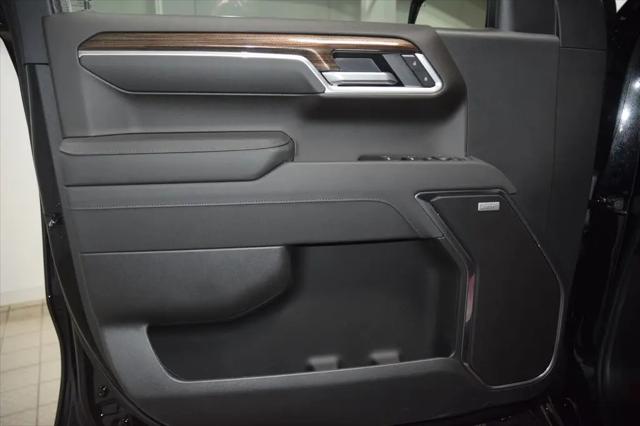 2026 Chevrolet Silverado 1500 4WD Crew Cab Short Bed RST
