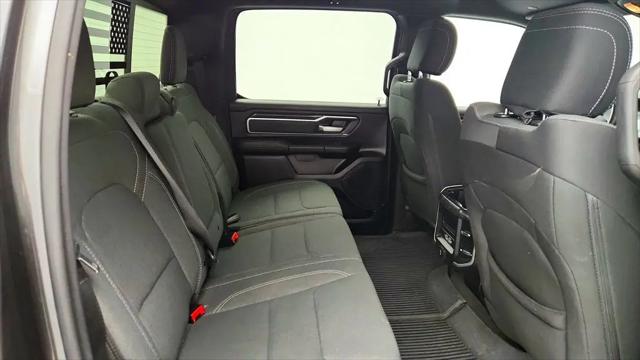 2022 Ram 1500 Big Horn Crew Cab 4x4 5'7" Box