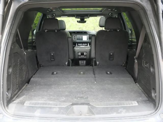 2022 GMC Yukon 4WD Denali