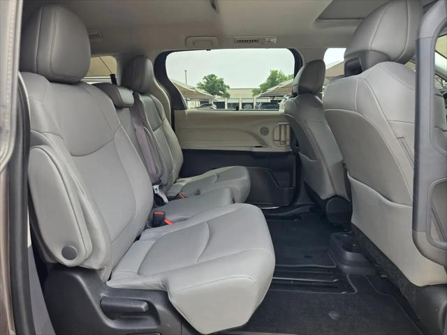 2022 Toyota Sienna XLE