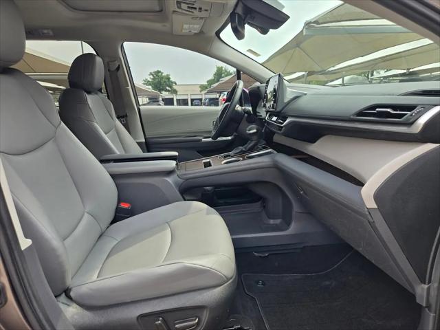 2022 Toyota Sienna XLE