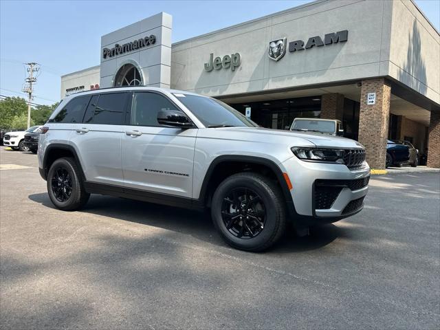 2026 Jeep Grand Cherokee Altitude 4x4