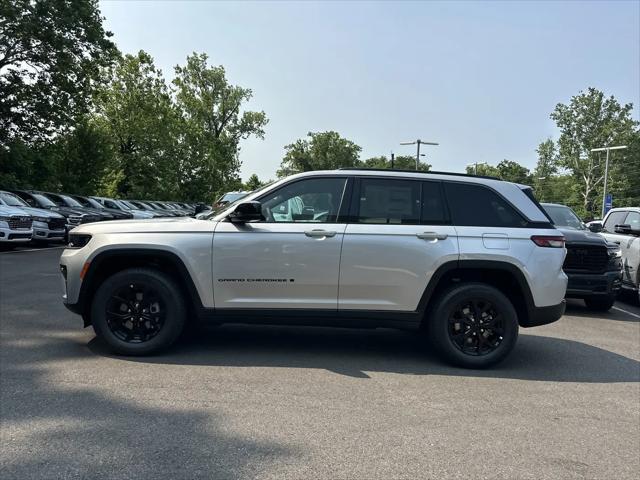2026 Jeep Grand Cherokee Altitude 4x4