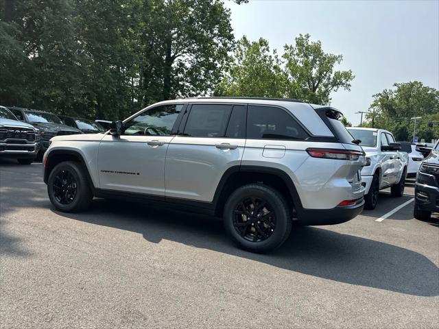 2026 Jeep Grand Cherokee Altitude 4x4