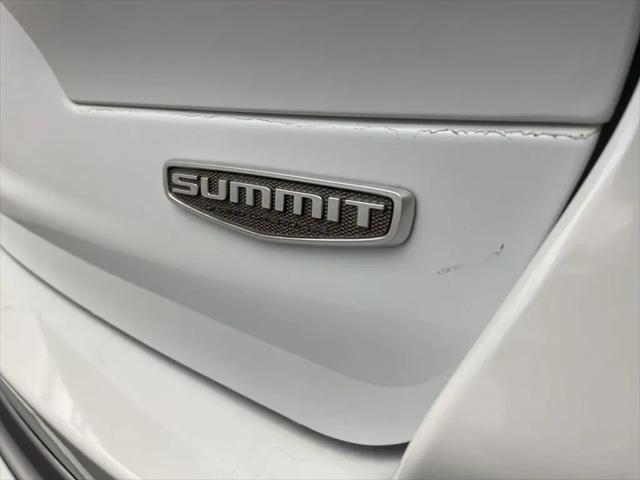 2025 Jeep Grand Cherokee L Summit Reserve 4x4