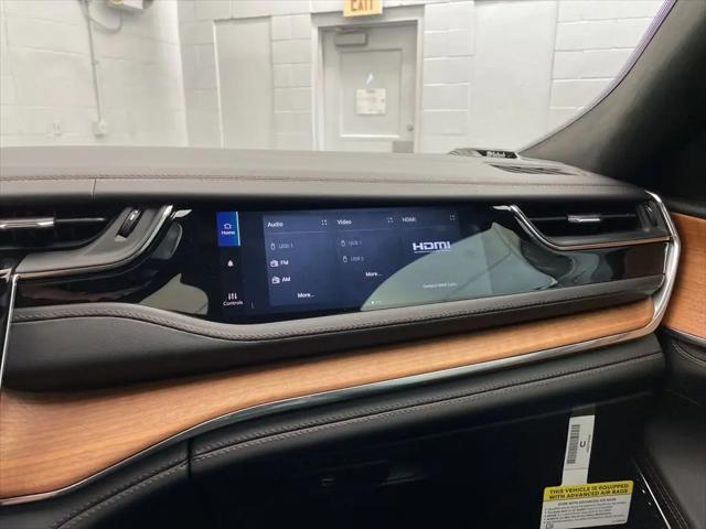 2025 Jeep Grand Cherokee L Summit Reserve 4x4