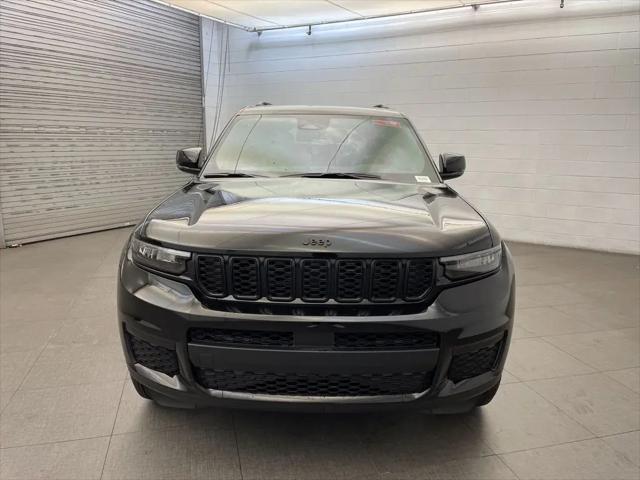 2025 Jeep Grand Cherokee L Altitude X 4x2