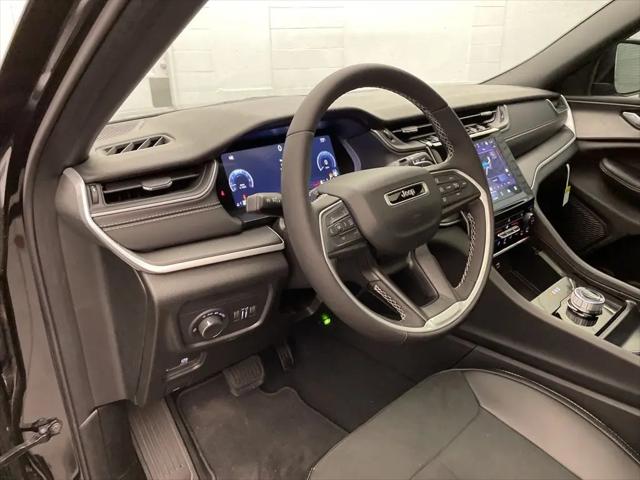 2025 Jeep Grand Cherokee L Altitude X 4x2