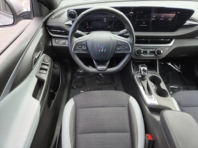 2024 Buick NV Preferred FWD