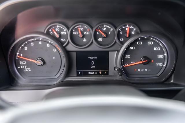 2023 Chevrolet Silverado 1500 2WD Crew Cab Short Bed Custom