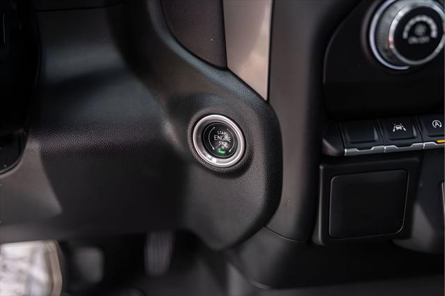 2023 Chevrolet Silverado 1500 2WD Crew Cab Short Bed Custom