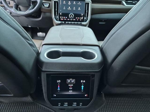 2025 GMC Yukon 4WD Denali Ultimate