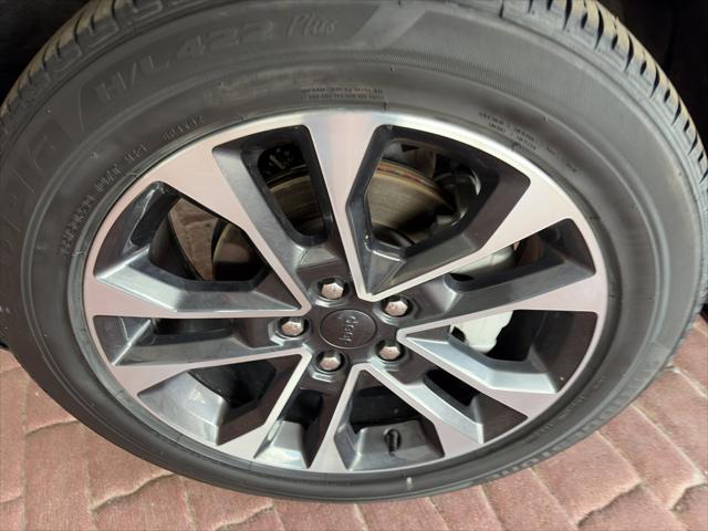2023 Jeep Grand Cherokee Overland 4x4