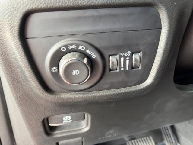 2023 Jeep Grand Cherokee Overland 4x4