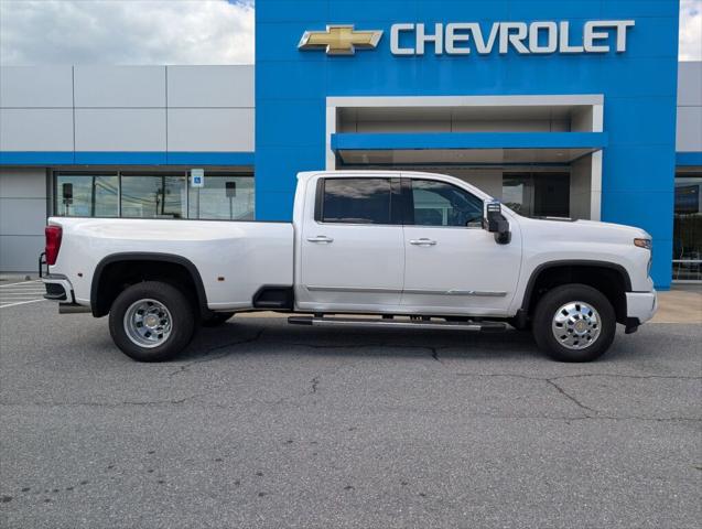 2024 Chevrolet Silverado 3500HD 4WD Crew Cab Long Bed High Country