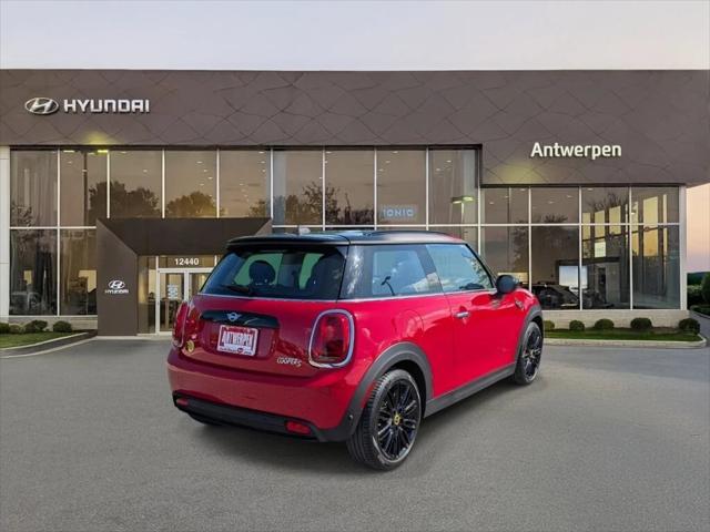 2023 Mini SE Hardtop Cooper