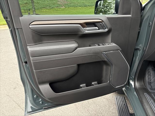 2026 Chevrolet Silverado 1500 4WD Crew Cab Standard Bed LT