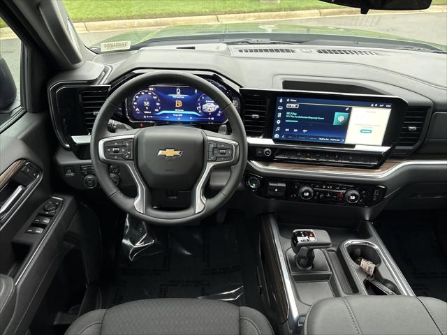 2026 Chevrolet Silverado 1500 4WD Crew Cab Standard Bed LT