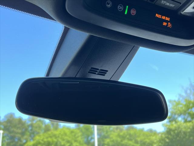 2023 Chevrolet Traverse FWD LT Cloth