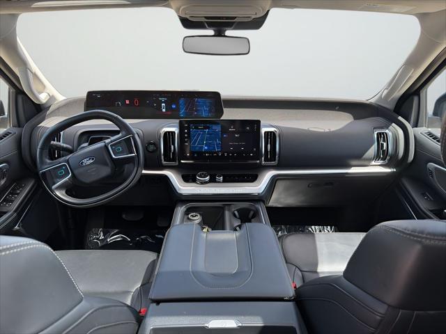 2025 Ford Expedition Platinum MAX