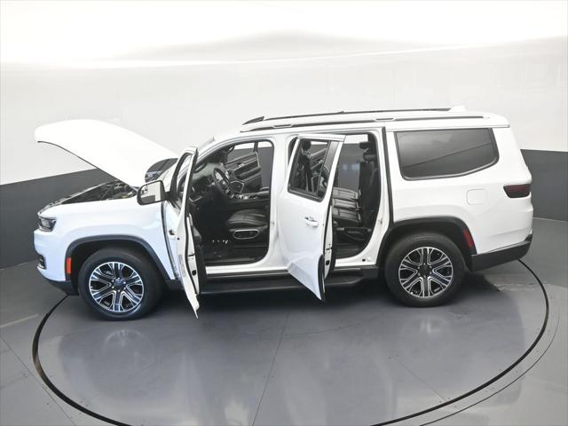 2022 Jeep Wagoneer Series III 4x2