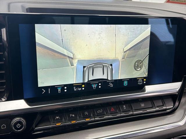 2023 Chevrolet Silverado 1500 4WD Crew Cab Short Bed High Country