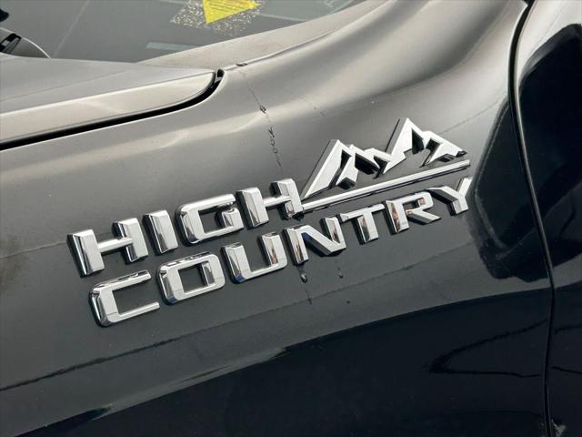 2023 Chevrolet Silverado 1500 4WD Crew Cab Short Bed High Country