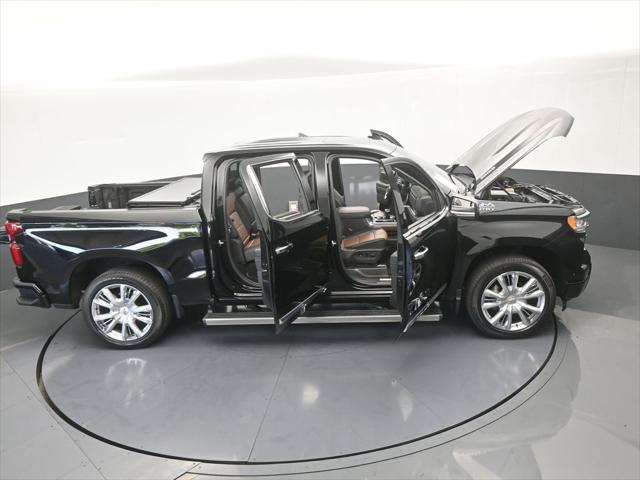 2023 Chevrolet Silverado 1500 4WD Crew Cab Short Bed High Country
