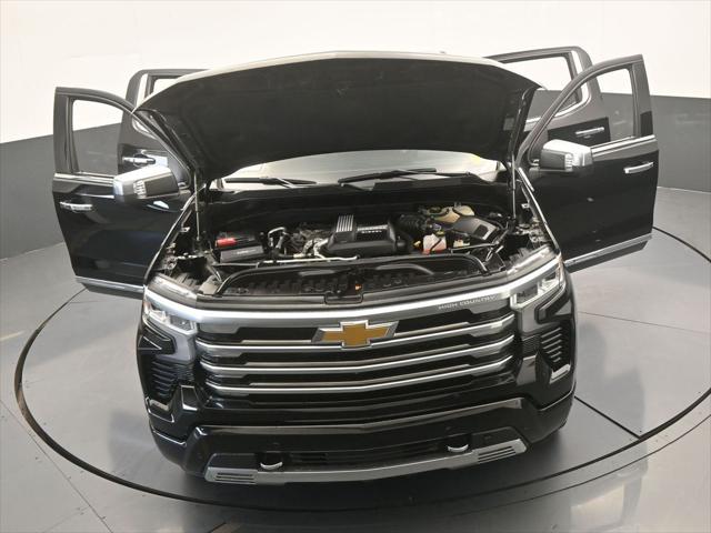 2023 Chevrolet Silverado 1500 4WD Crew Cab Short Bed High Country