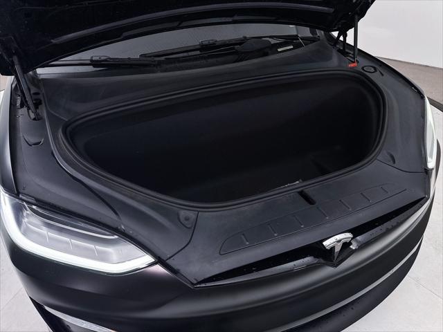 2023 Tesla Model X Base