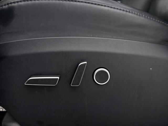 2023 Tesla Model X Base