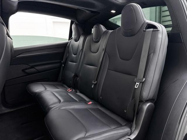 2023 Tesla Model X Base
