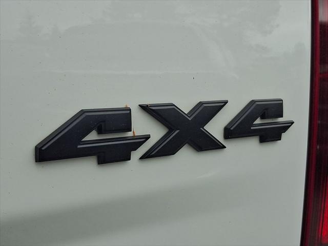 2023 Ram 1500 Classic Warlock Quad Cab 4x4 6'4" Box