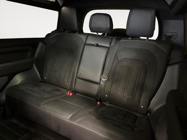 2022 Land Rover Defender 90 V8